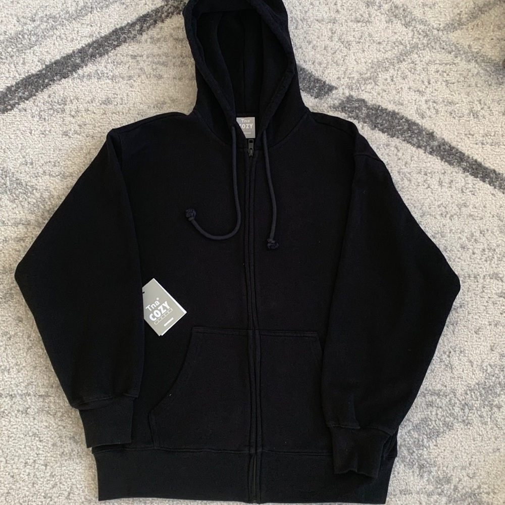 Aritzia TNA Cozy boyfriend fleece zip up
